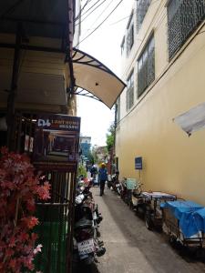 S.E.T Thanmongkol Residence