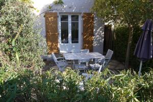 Maisons de vacances Aigues-Mortes villa pres des remparts : photos des chambres