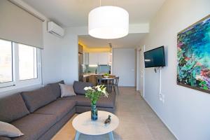 Sonja Beachfront Apartments