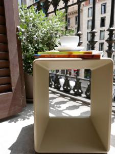 DestinationBCN - Universitat Rooms