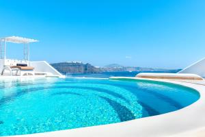 Secret Premium hotel, 
Santorini, Greece.
The photo picture quality can be
variable. We apologize if the
quality is of an unacceptable
level.