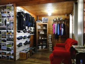 Hostel Cuesta - 皮拉西卡巴