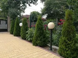 Guest House Karaulanov - Yambol