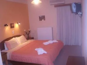 塞米斯塔酒店 - 纳弗帕克托斯