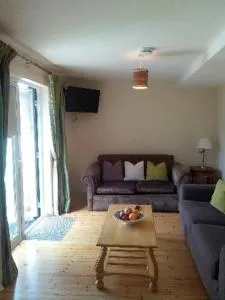 Delphi Cottage - Lispapple Cross Roads