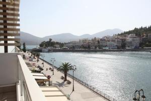 Chalkida Seafront Apartment Evia Greece