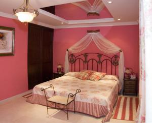 Suite with Spa Bath room in Hotel los Girasoles