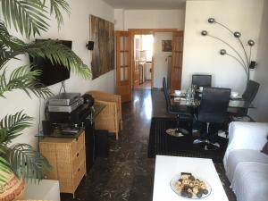 Penthouse with Private Roof terrace and jacuzzi