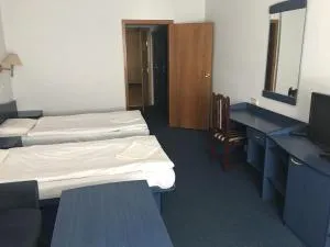 Hostel Elena - Vladaya