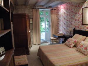 Hotels Hotel Diderot : Chambre Double Traditionnelle avec Ventilateur