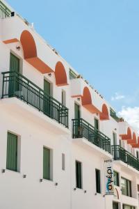 Ageri Hotel Tinos Greece