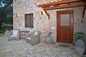 Poulithra -Fenia House - Vacations Lakonia Greece