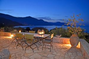 Poulithra -Fenia House - Vacations Lakonia Greece