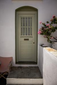 Giannakas Studios Sifnos Greece