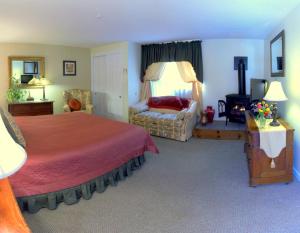 Superior Queen Room room in Lamb and Lion Inn