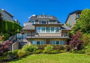 Crystal's View Bed & Breakfast - Lynn Creek