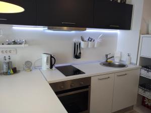 New Studio Apartment Sun with free parking 