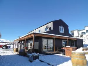 特拉克特谢德度假屋 - 特卡波湖