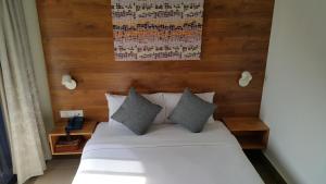 Dynasty Inn
