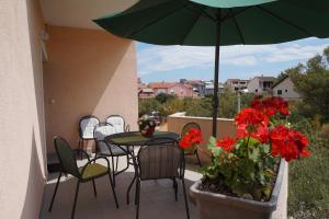 Apartment Summer Day