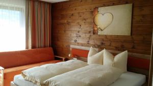 Triple Room room in Gästeheim Lederle