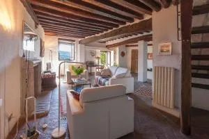 Town House with Garden and Piano - Ponte Rio