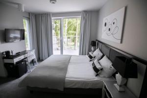 Double or Twin Room with Garden View room in Majestique