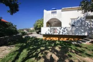 Apartment Kaja - Borovići