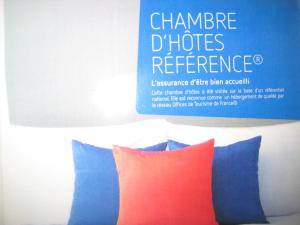 B&B / Chambres d'hotes Les Ambeles : photos des chambres