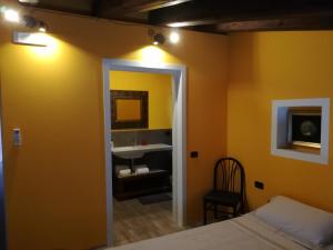 Budget Twin Room room in Casa Degli Amici