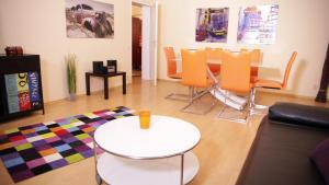 Fewo Art City-Studio Kassel 7, groß, modern, citynah, kostenfreie Parkplätze, Süd-Balkon, ruhig, Herkulesblick, voll ausgestattet