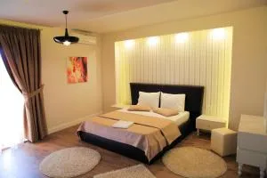 Hotel Kristal - Tushemisht