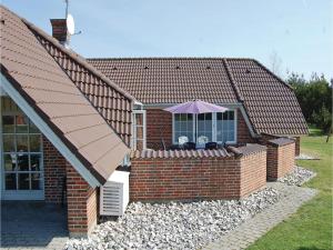 Awesome Home In Blåvand With Sauna