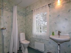 Beautiful Home In Ånimskog With Wifi