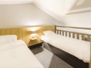 Hotels B&B HOTEL Tours Nord 1 Val de Loire : Chambre Quadruple