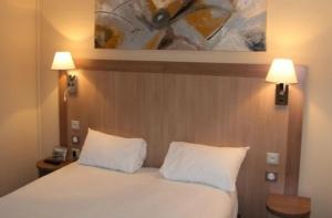 Hotels Logis Lhotel Restaurant Antony Verrieres Le Buisson : photos des chambres