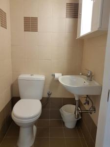 Three-Bedroom Apartment room in Errathens Zephyr Apartment - Athens Center 3 BD 1 BATH