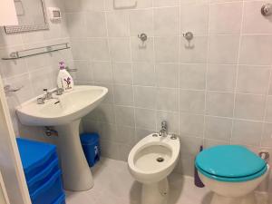 Montello Sweet House IUN Q5874 img24