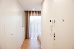 Terro Collection - Alcaide