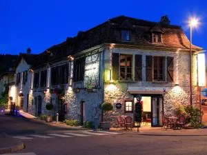 Le Victor Hugo - Hôtel et Restaurant - Logis Hôtels - Lacam-dʼOurcet