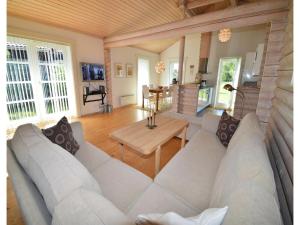 Holiday Home Marielyst Strandpark Væggerløse Ii