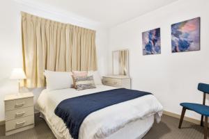 South Perth Executive Apartment