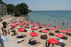 Hotel Oasis - Beach Access