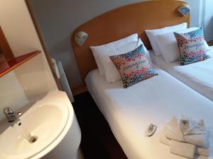 Hotels Quick Palace Lyon Saint-Priest : photos des chambres