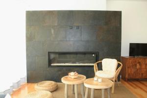 Charming Estoril Apt Beach 5 Min Walk