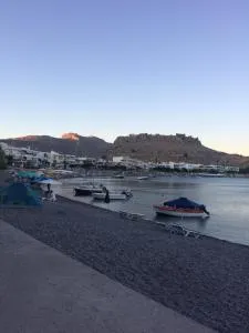 Melita Apartment Seaside - Haraki