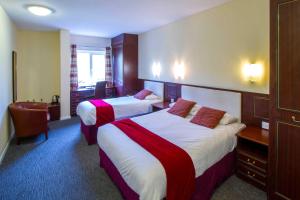 Family Room room in Springfield Hotel & Restaurant