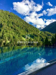 Heart Hotel Grischuna