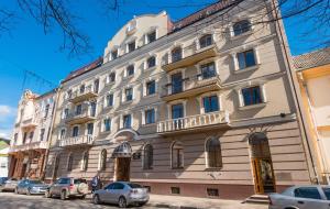 Hotell Stanislaviv Ivano-Frankivsk Ukraina