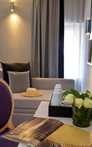 Hotels Churchill Hotel Bayeux Centre : Suite Junior